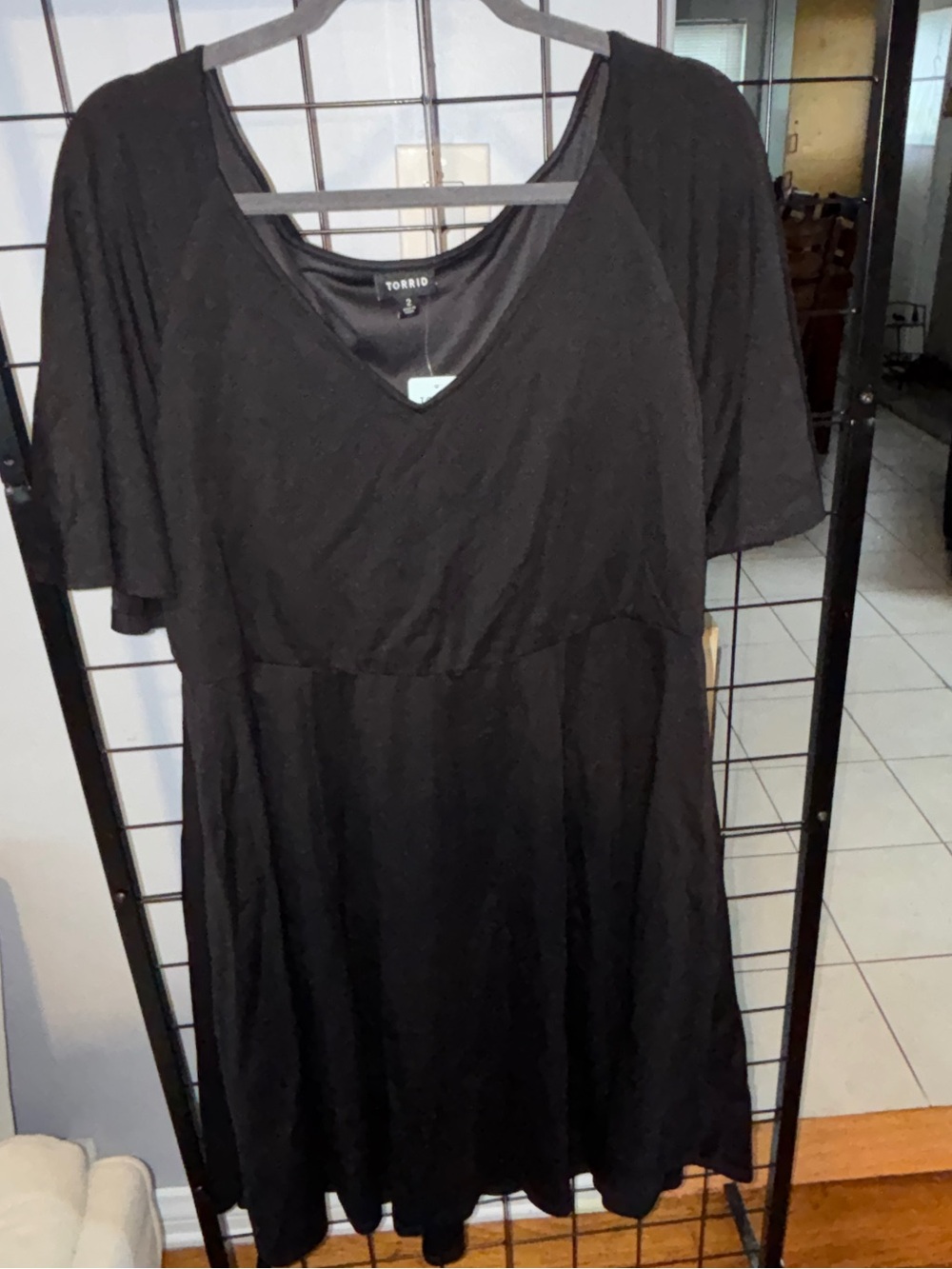 Torrid Black V-Neck Short Sleeve Capelet Dress NWT